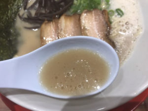 黒豚とんこつ金田　スープ